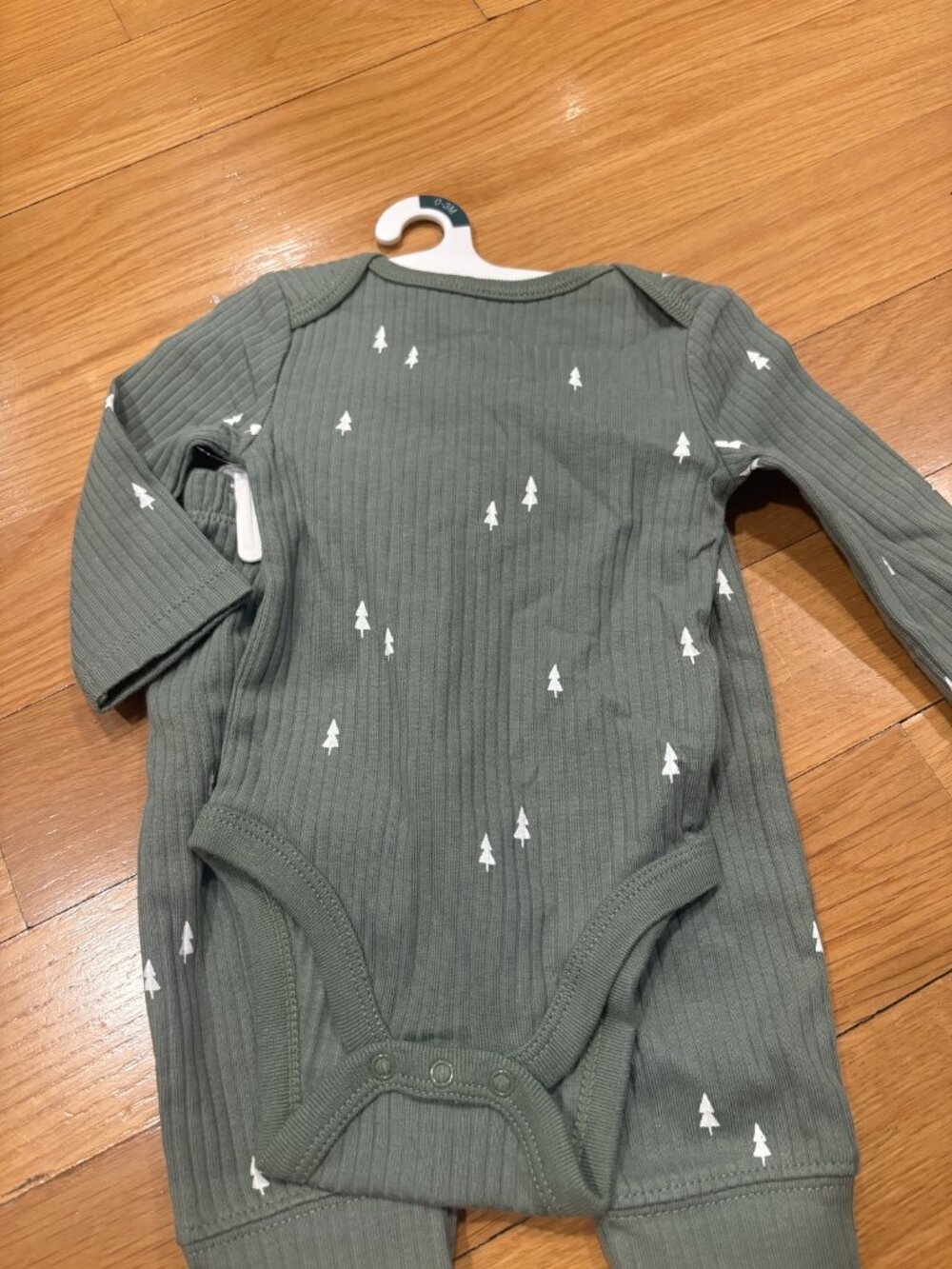 Cloud island Size 0-3 months Ribbed Long Sleeve Bodysuit with Tree Print